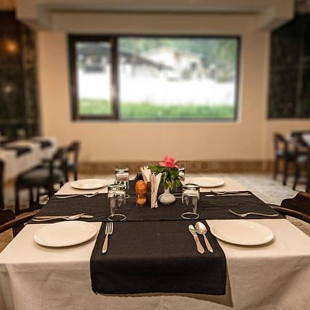 Langdale Manor Hotel Nainital Ngoại thất bức ảnh