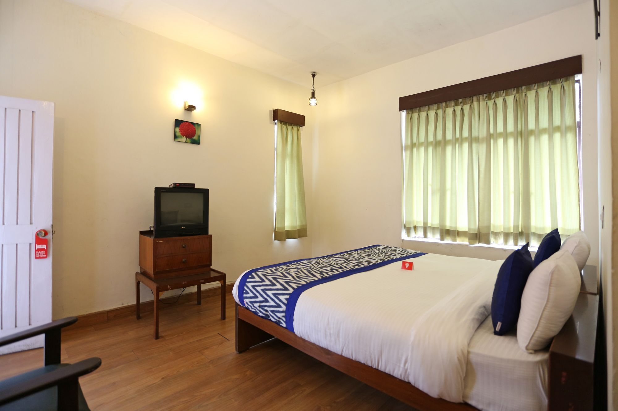 Langdale Manor Hotel Nainital Ngoại thất bức ảnh